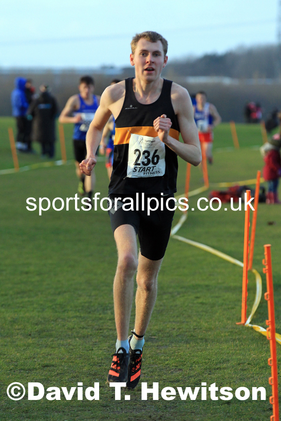 Senior mens 2022 Northern Cross Country Champs., Pontefract. Photo: David T. Hewitson/Sports for All Pics